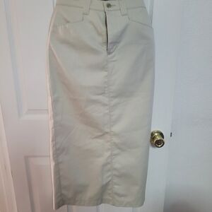 Nwt Lee Classic Tan Pencil Skirt